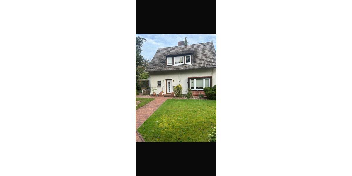 Einfamilienhaus Bergen - 5 Zimmer, 120 m&sup2;, 179.000&euro; | Angebot:26981124