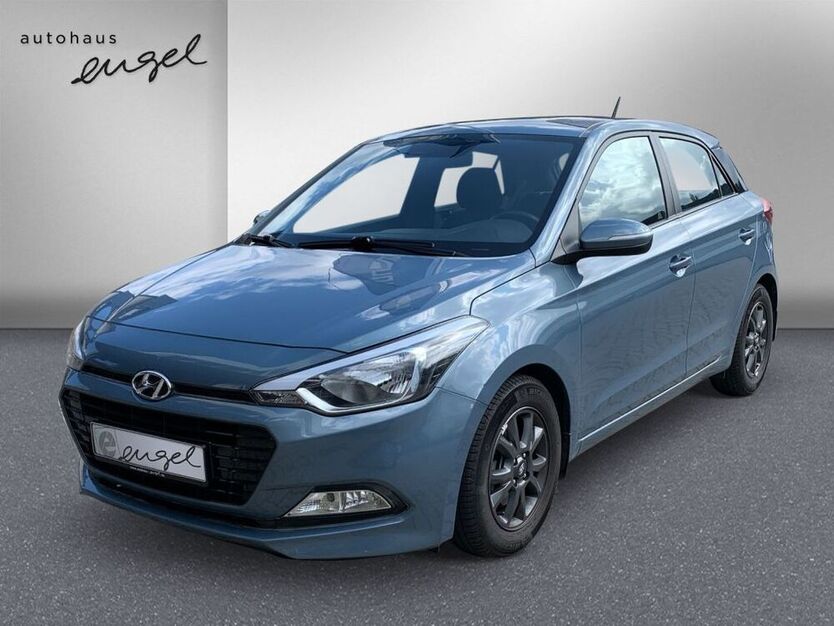 i20