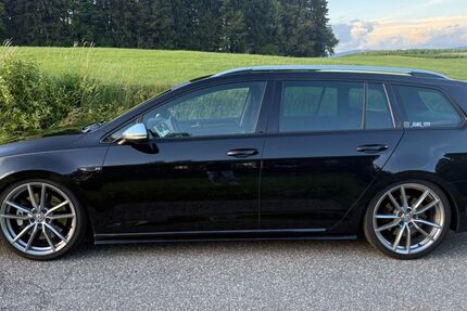 VW Golf 88.000 km 28.430 &euro; Hohenau 94545