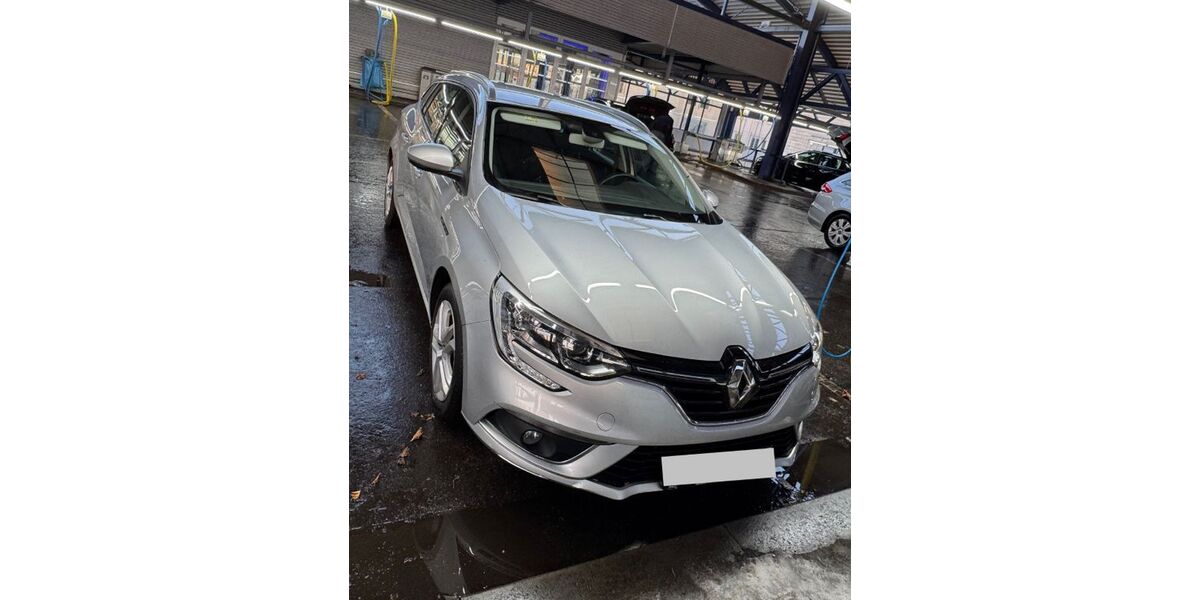 Renault Megane 127.400 km 10.300 &euro; Hamburg 22763