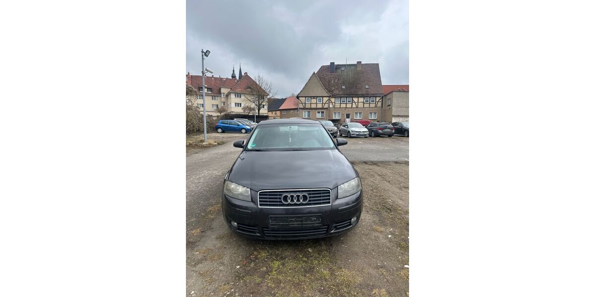 Audi A3 305.000 km 1.500 &euro; Egeln 39435