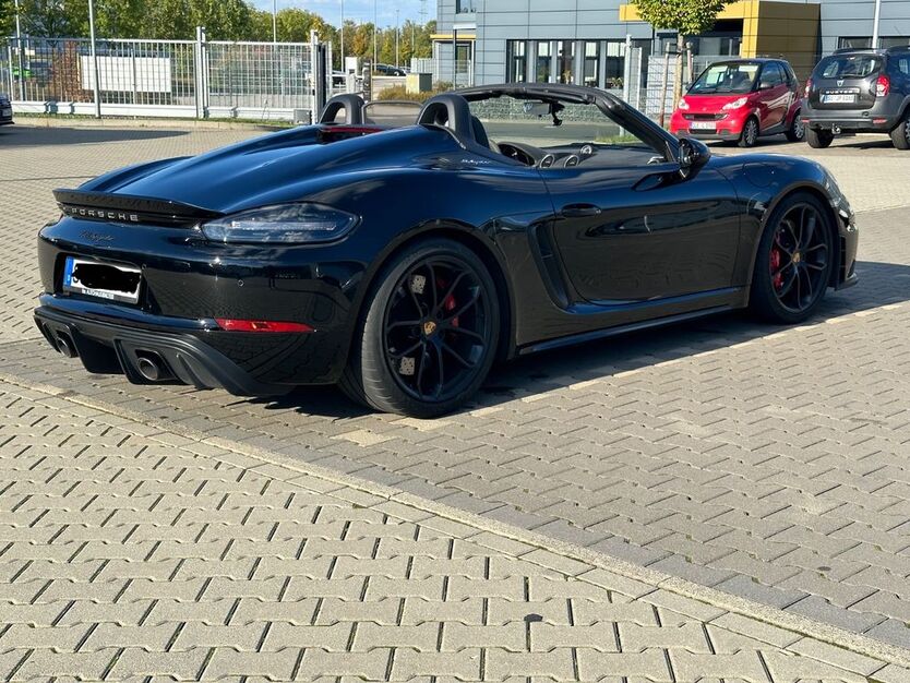 Porsche Andere 25.800 km 96.500 € Rheinbach 53359
