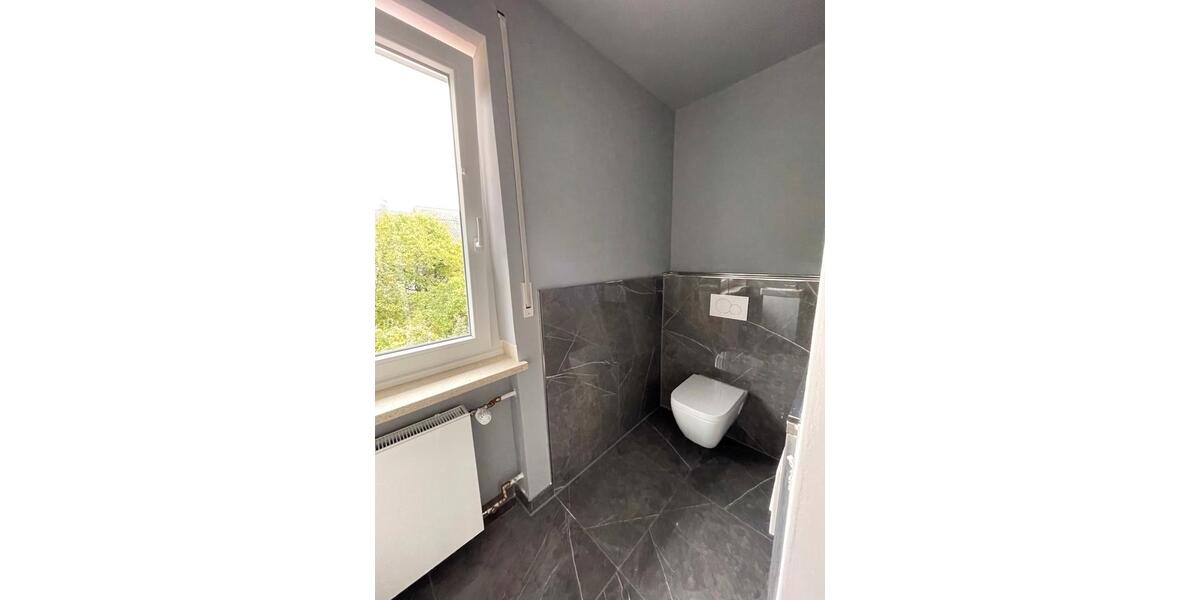 Doppelhaushälfte Bad Abbach - 5 Zimmer, 130 m&sup2;, 1.900&euro; | Angebot:25399314
