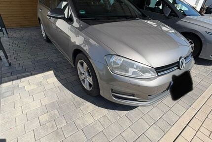 VW Golf 209.000 km 5.700 &euro; Oebisfelde 39646