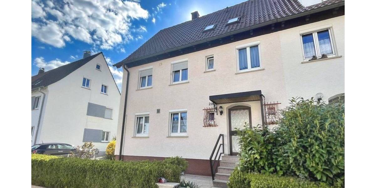 Doppelhaushälfte Trossingen - 9 Zimmer, 140 m&sup2;, 319.000&euro; | Angebot:26358877