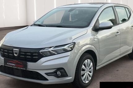Dacia Sandero 22.000 km 12.490 &euro; Chemnitz 09130
