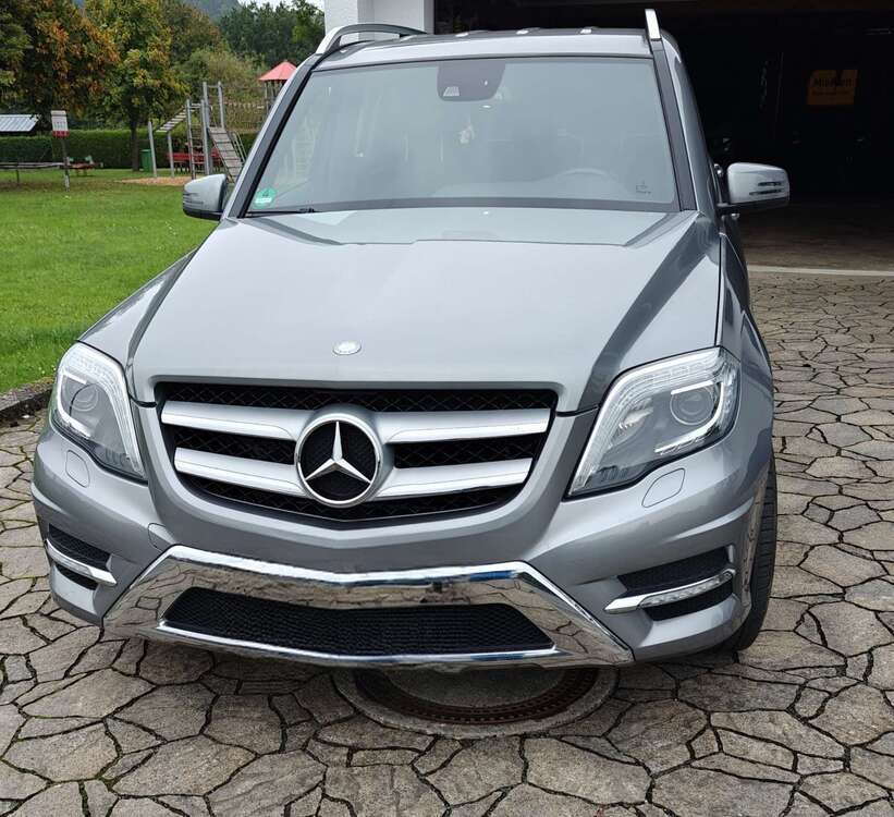 Mercedes-Benz GLK 350 87.000 km 22.000 € Miehlen 56357