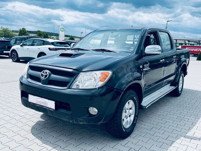 Toyota Hilux 222.000 km 11.880 € Eichenzell 36124