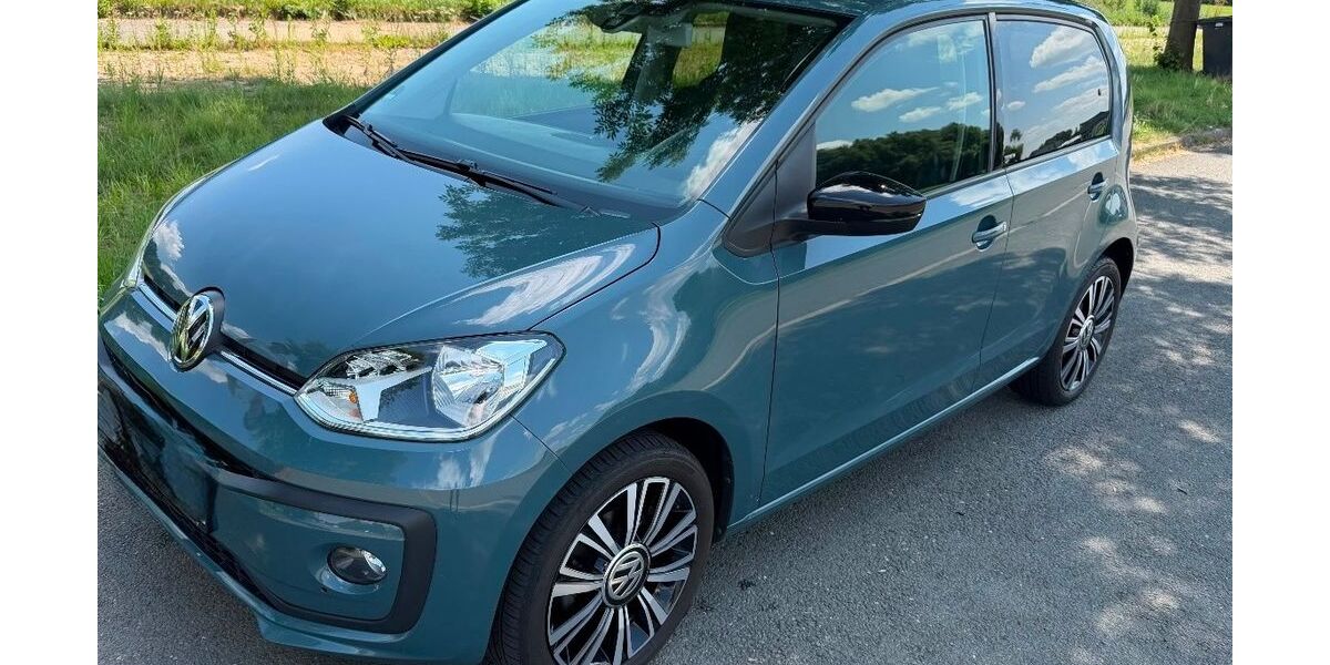 VW up! 44.480 km 11.300 &euro; Hainichen 09661
