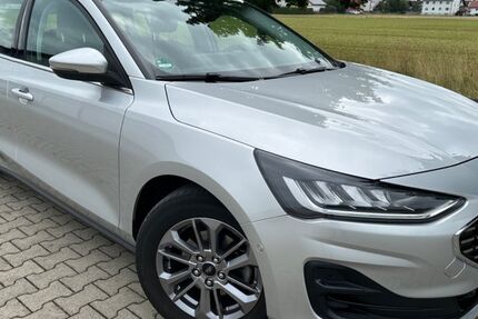 Ford Focus 46.000 km 17.990 &euro; Dinkelscherben 86424