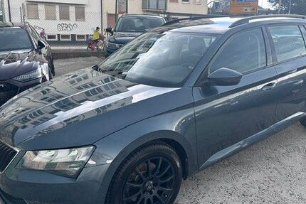 Skoda Superb 154.000 km 13.890 &euro; Mannheim 68159