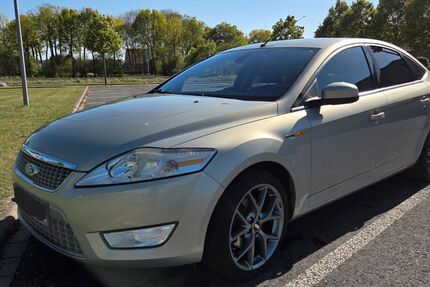 Ford Mondeo 243.000 km 4.300 &euro; Sassenberg 48336