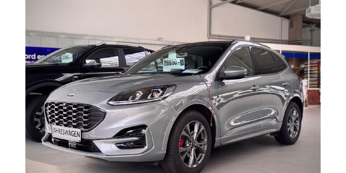 Ford Kuga 21.351 km 29.950 € Lütjenburg 24321