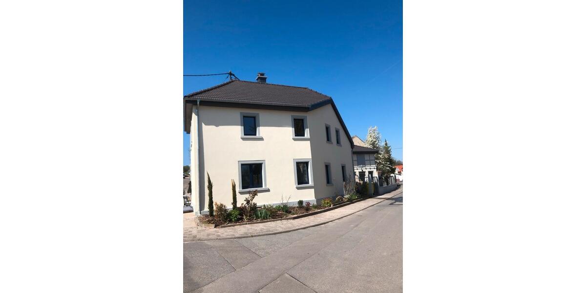 Saniertes und großzügig geschnittenes Haus in Nierstein 4 zimmer