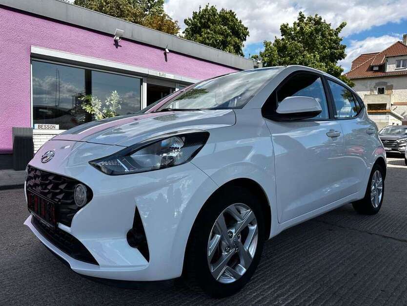 i10