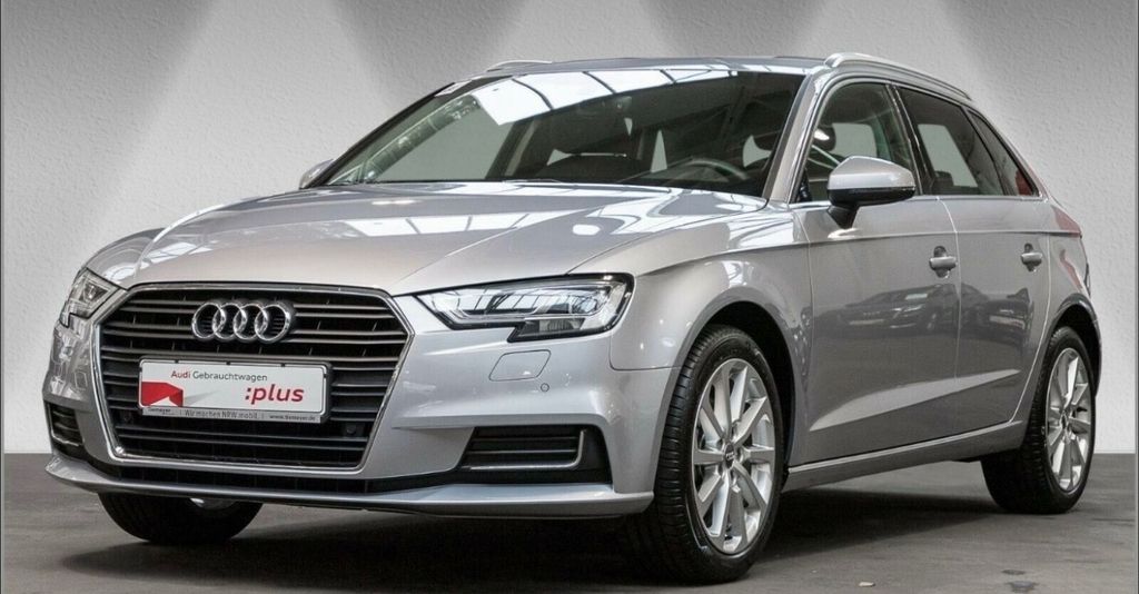 Audi A3 90.000 km 15.490 &euro; Wittendörp 19243