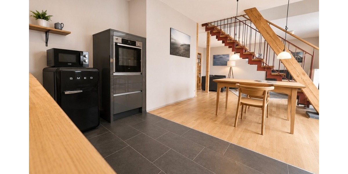 Hochwertige Maisonette mit Loftfeeling, Design-Elementen & Panorama Sonnenterrasse - Maisonettenwohnung Singen | Angebot:23475616