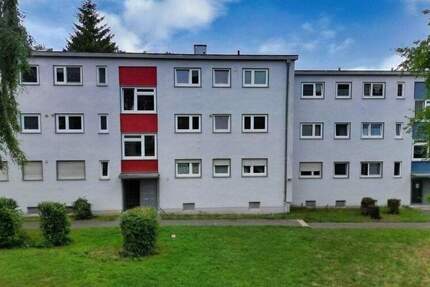 Attraktives 12-Parteien-Mehrfamilienhaus - vollvermietet, modernisiert & nachhaltig beheizt! 4 zimmer