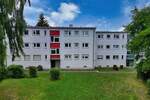 Attraktives 12-Parteien-Mehrfamilienhaus - vollvermietet, modernisiert & nachhaltig beheizt! 4 zimmer