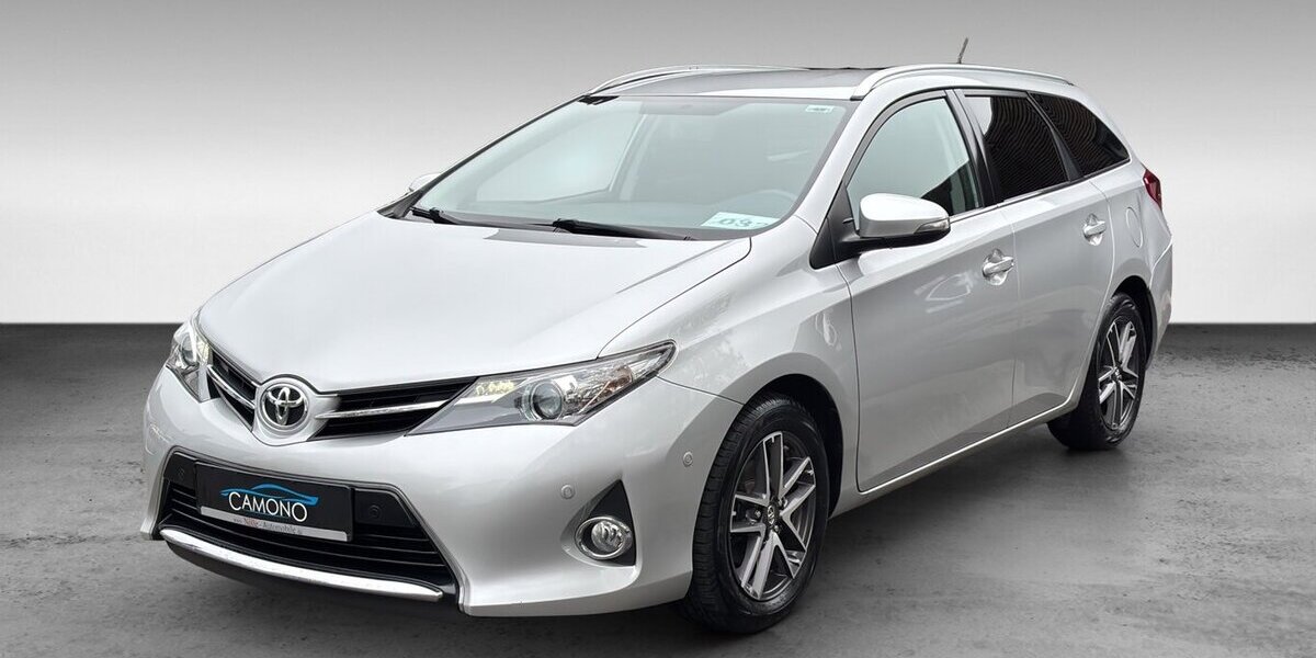 Toyota Auris Touring Sports Edition Klima Navi Kamera 132.068 km 8.600 &euro; Wuppertal 42327