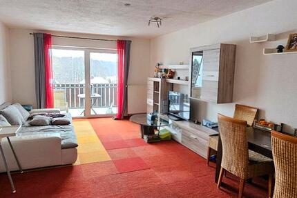 Helle 3-Zimmer Wohnung im 3. OG in Neustadt bei Coburg mit Balkon 3 zimmer