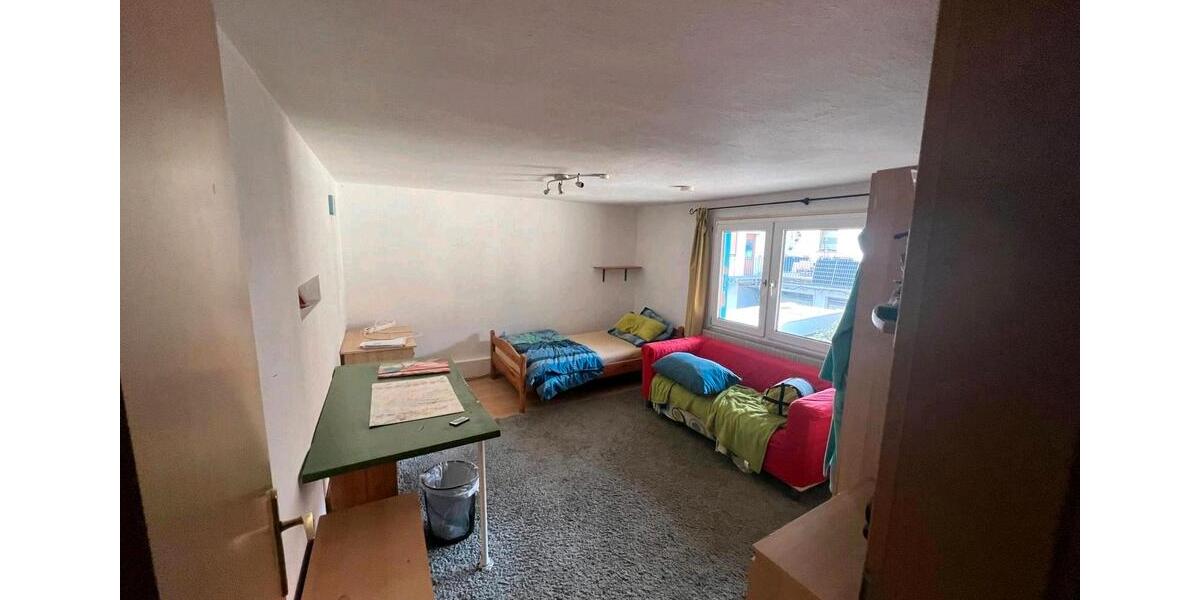 Einfamilienhaus Grafschaft - 8 Zimmer, 120 m&sup2;, 280.000&euro; | Angebot:26035082