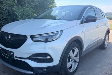 Opel Grandland (X) 146.000 km 9.999 &euro; Limburg - Eschhofen 65552