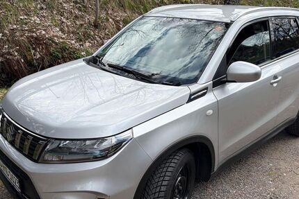 Suzuki Vitara 54.000 km 19.500 &euro; Freiburg 79102