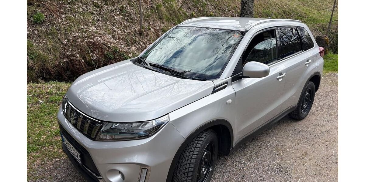 Suzuki Vitara 54.000 km 21.100 &euro; Freiburg 79102