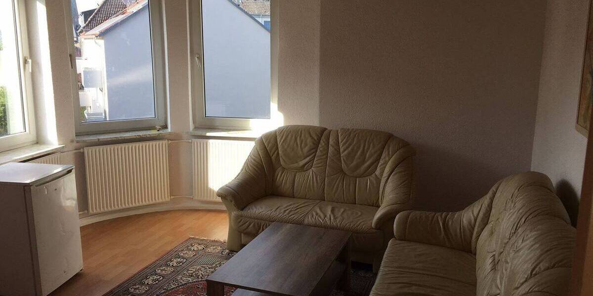 *NEU* RENOVIERTE 4 Zimmer Wohnung im 3.OG mit Balkon in Adolfstraße 4 zimmer