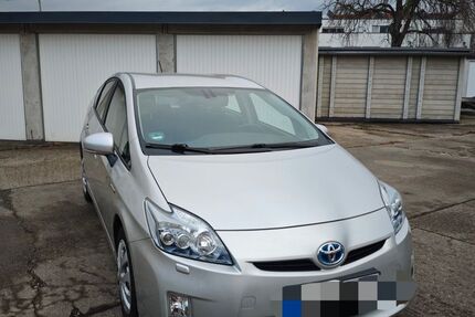 Toyota Prius 63.000 km 9.699 &euro; Leipzig 04229