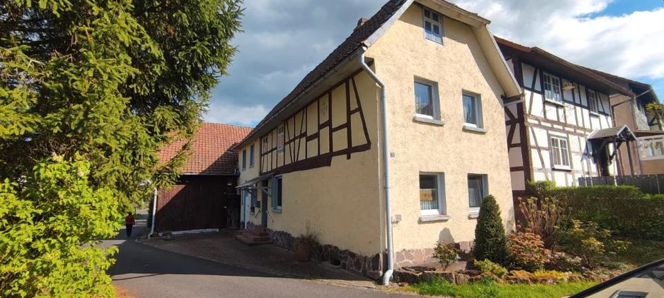 Einfamilienhaus Treffurt - 6 Zimmer, 120 m&sup2;, 70.000&euro; | Angebot:27086412