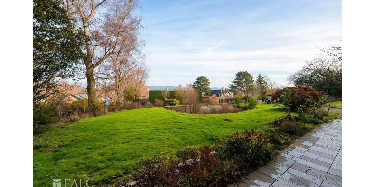 Einfamilienhaus Königswinter Ittenbach - 7 Zimmer, 246 m&sup2;, 759.000&euro; | Angebot:25739562