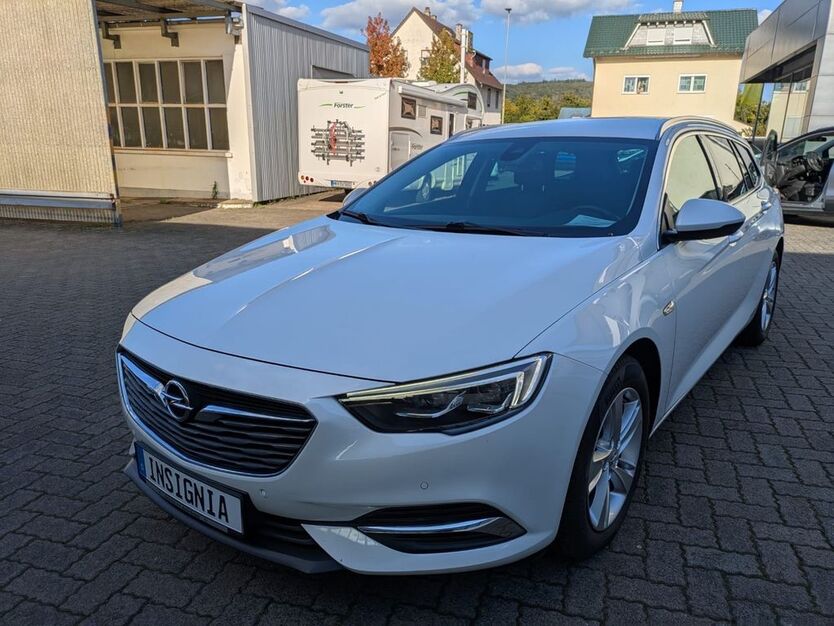 Opel Insignia 125.200 km 13.990 € Gelnhausen-Hailer 63571