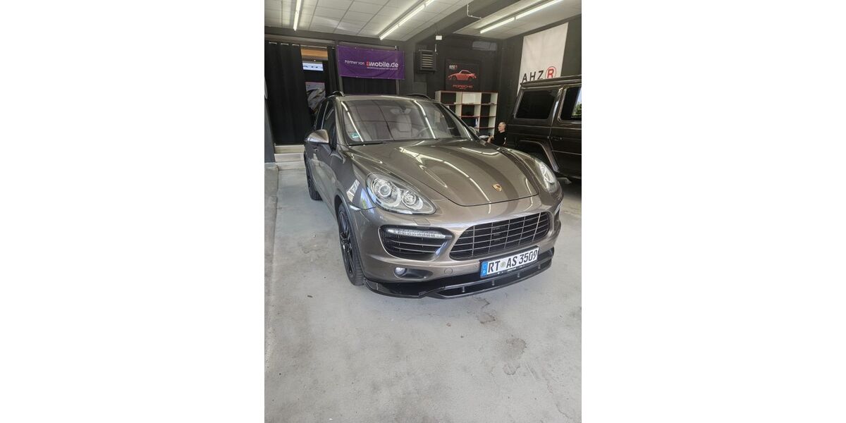 Porsche Cayenne 129.000 km 22.999 &euro; Münsingen 72525