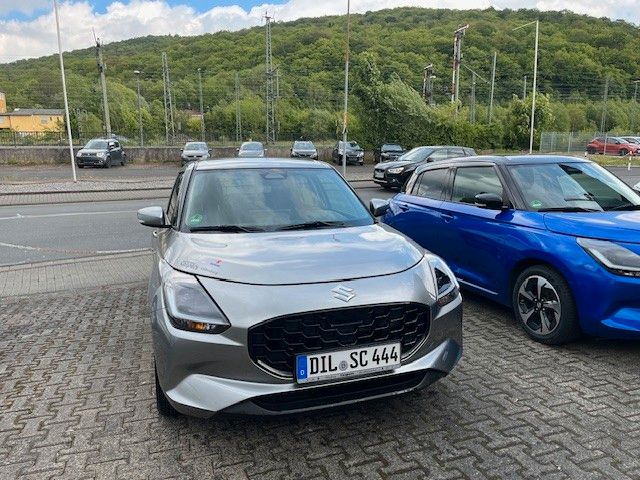 Suzuki Swift 9.500 km 19.500 &euro; Dillenburg 35683