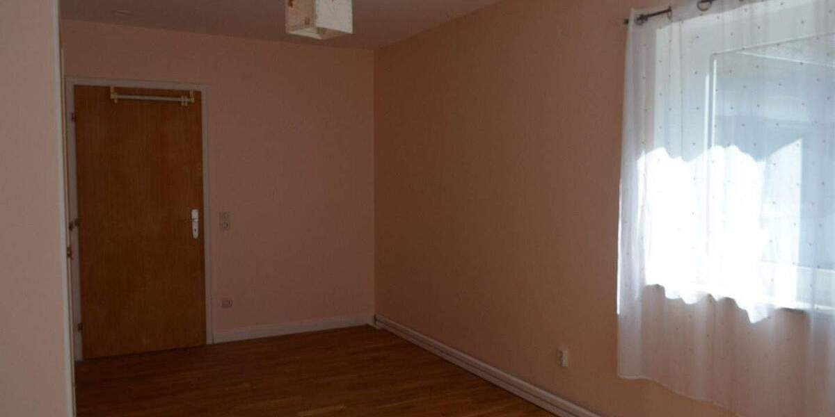 Einfamilienhaus Neckargemünd-Waldhilsbach Waldhilsbach - 7 Zimmer, 248 m&sup2;, 560.000&euro; | Angebot:25728301