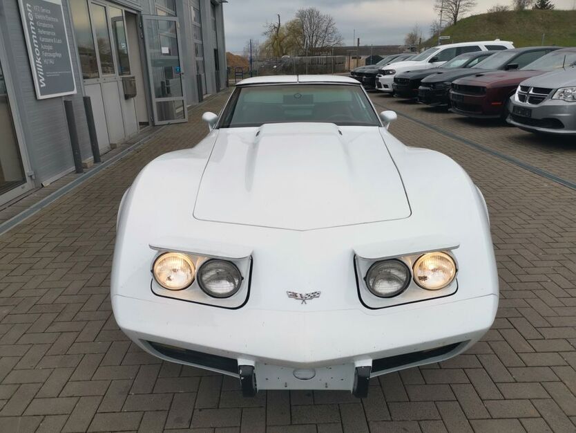 Corvette C3 209.124 km 18.888 € Erlensee 63526