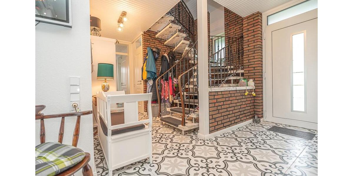 Einfamilienhaus Wangerland - 5 Zimmer, 265 m&sup2;, 2.300&euro; | Angebot:25719709