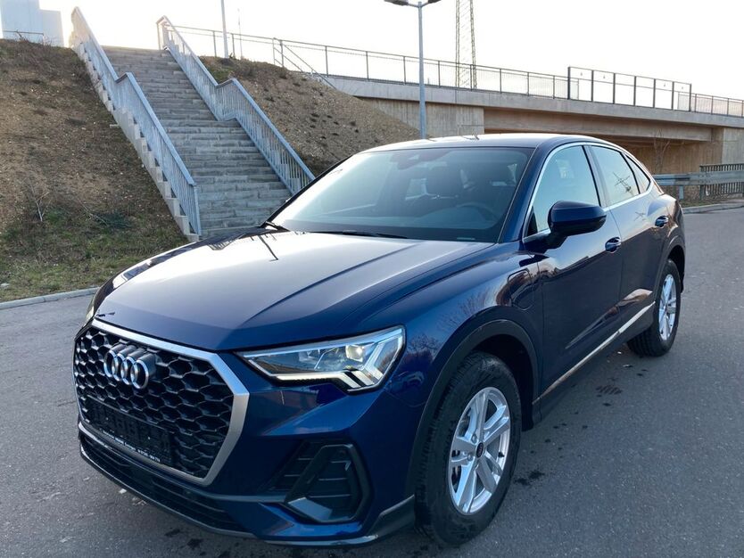 Audi Q3 41.000 km 35.000 € Essingen­­­ 73457