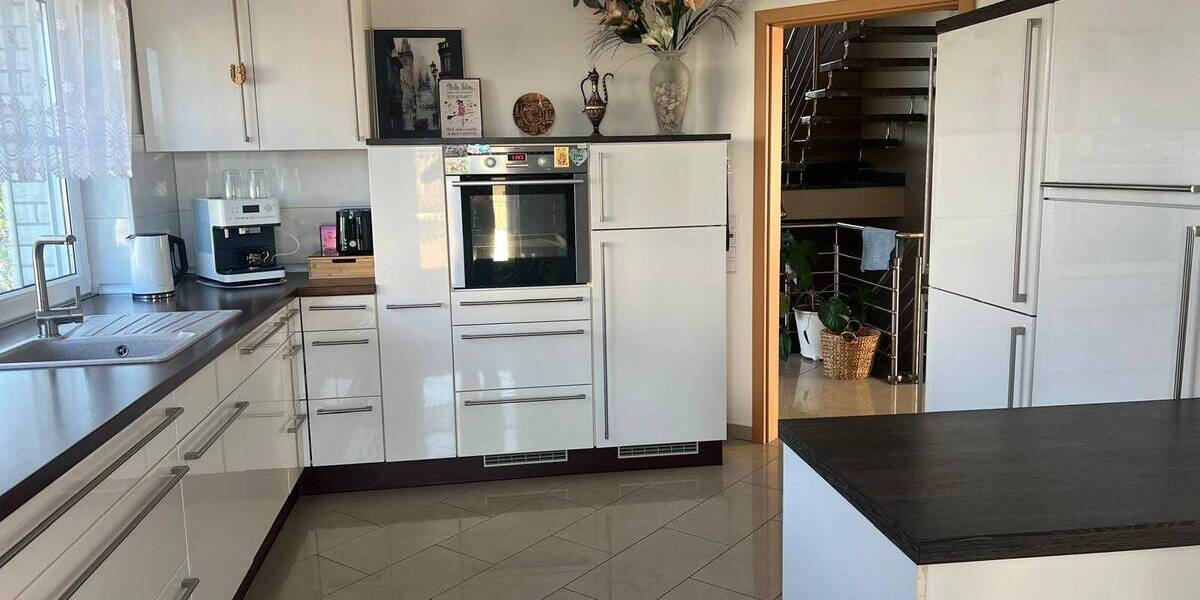 Einfamilienhaus Ruppichteroth - 5 Zimmer, 166 m&sup2;, 560.000&euro; | Angebot:23958982