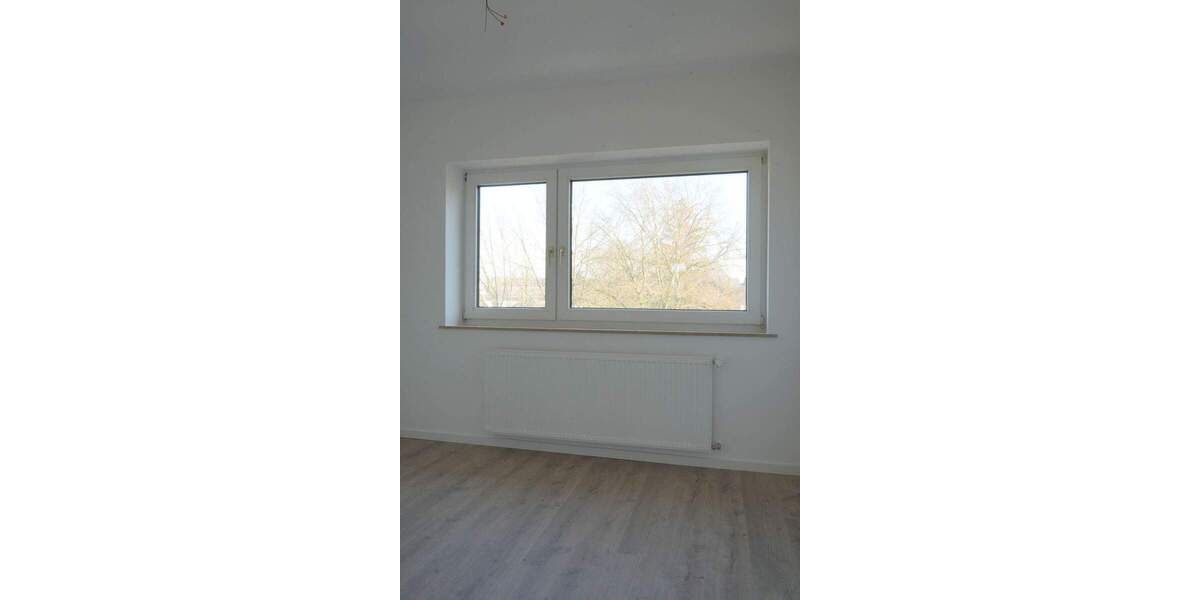 Etagenwohnung Bremen Woltmershausen - 2 Zimmer, 67 m&sup2;, 790&euro; | Angebot:25401963