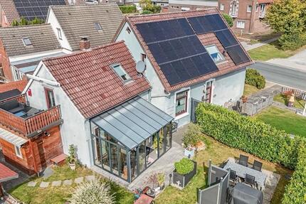 Haus Varel - 6 Zimmer, 134 m&sup2;, 1.250&euro; | Angebot:25422908