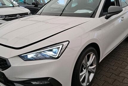 Seat Leon 105.191 km 19.950 &euro; Eichenzell 36124