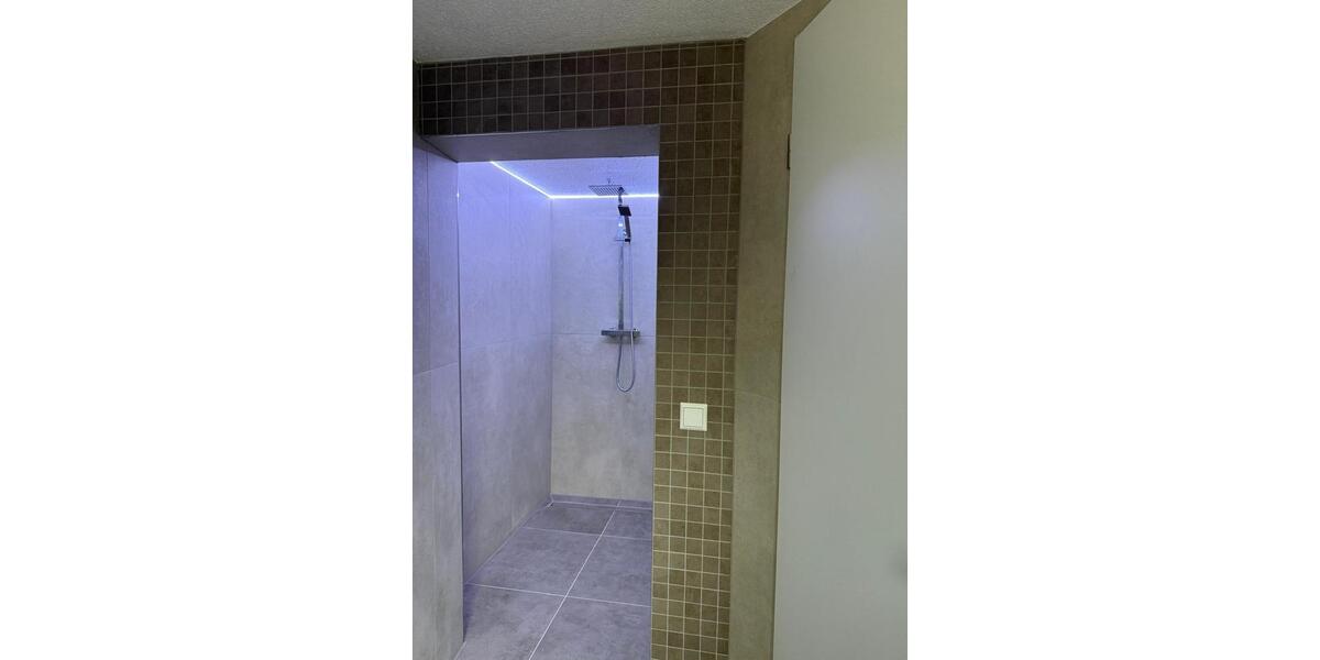 Mehrfamilienhaus, Wohnhaus Aach - 9.5 Zimmer, 220 m&sup2;, 628.000&euro; | Angebot:26863205