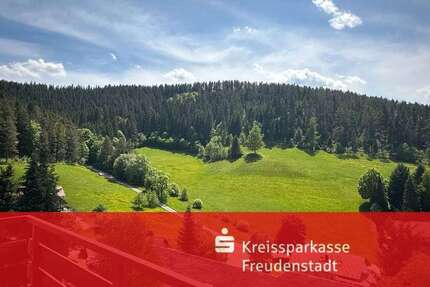 Wohnung Baiersbronn - 3 Zimmer, 80 m&sup2;, 115.000&euro; | Angebot:25202208