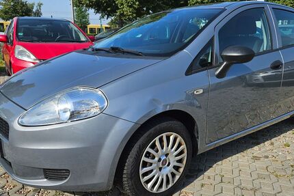 Fiat Punto 165.000 km 2.499 &euro; Berlin 12439