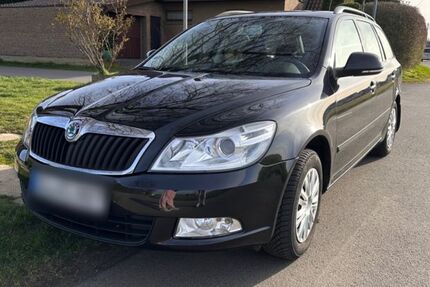Skoda Octavia 110.000 km 5.200 &euro; Rheinbach 53359
