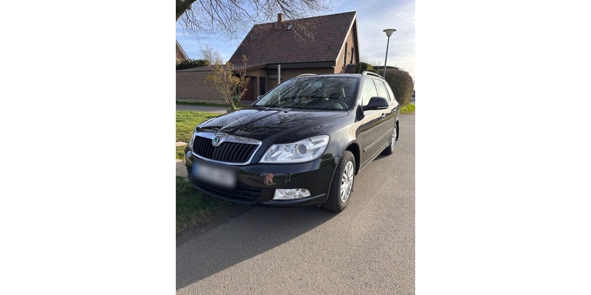 Skoda Octavia 110.000 km 5.200 &euro; Rheinbach 53359