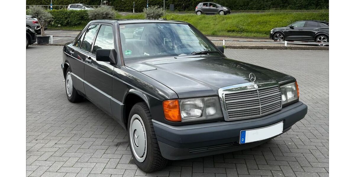 Mercedes-Benz 190 162.000 km 9.500 &euro; Köln 50733